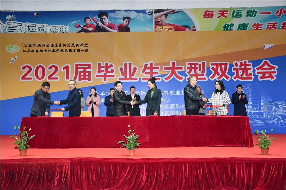 1606719356393003603.jpg DSC_1413.jpg